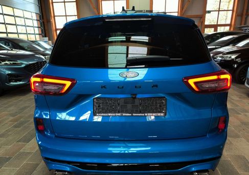 Ford Kuga, 2025
