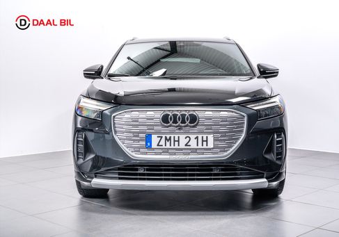Audi Q4, 2022