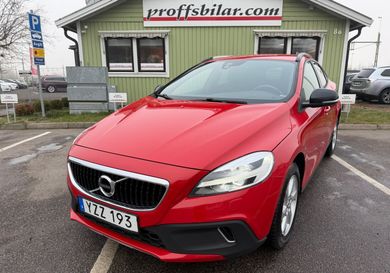 Volvo V40 Cross Country, 2018