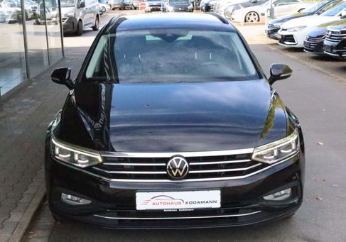 Volkswagen Passat Variant, 2023 3