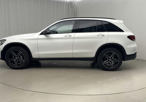 Mercedes-Benz GLC 300, 2022