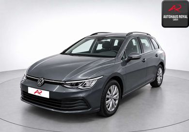 Volkswagen Golf, 2023