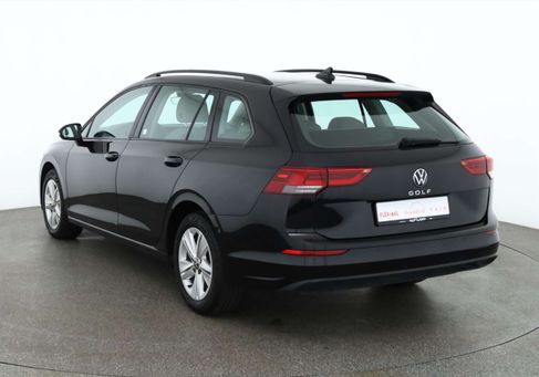 Volkswagen Golf, 2021 3