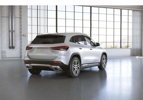 Mercedes-Benz GLA 250, 2021 3