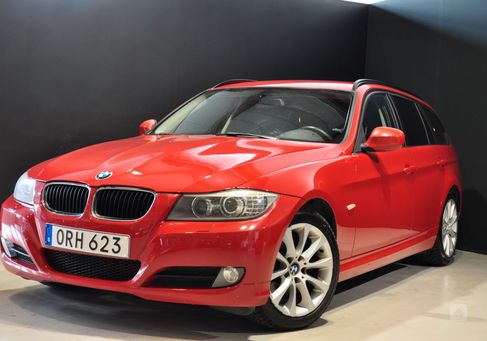 BMW 318, 2011