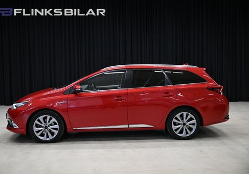 Toyota Auris Touring Sports, 2016