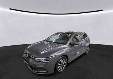 Volkswagen Golf, 2023