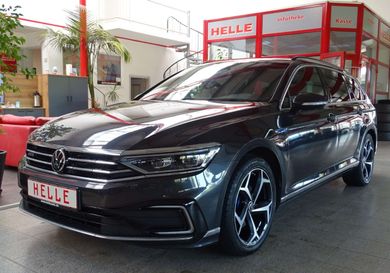 Volkswagen Passat Variant, 2020