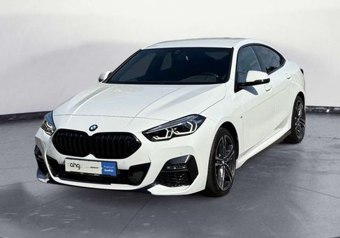 BMW 218, 2022 2