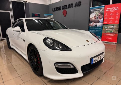 Porsche Panamera, 2013