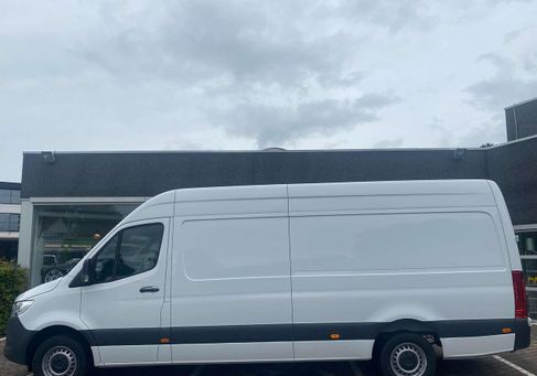 Mercedes-Benz Sprinter, 2021