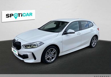BMW 118, 2023