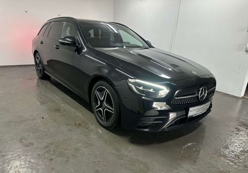 Mercedes-Benz E 300, 2022 2