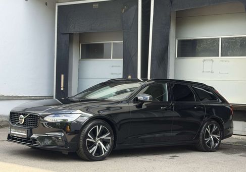 Volvo V90, 2021