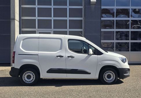 Opel Combo, 2021