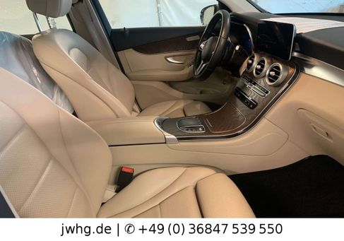 Mercedes-Benz GLC 300, 2020