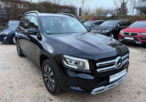 Mercedes-Benz GLB 200, 2022