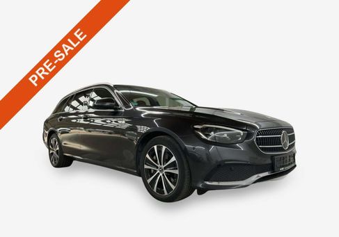 Mercedes-Benz E 300, 2022 2