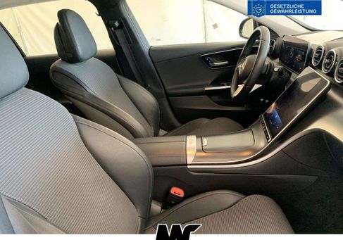 Mercedes-Benz C 300, 2022 3