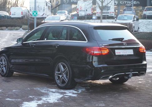 Mercedes-Benz C 300, 2020