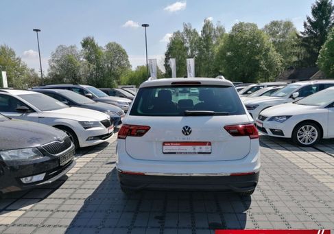 Volkswagen Tiguan, 2022 3