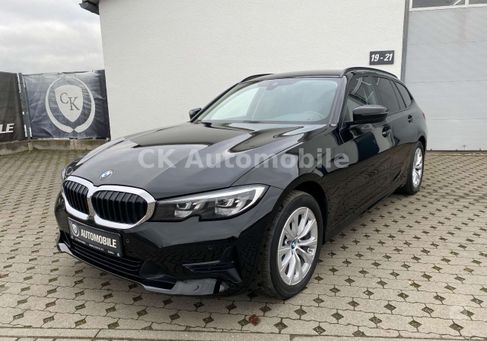 BMW 318, 2021