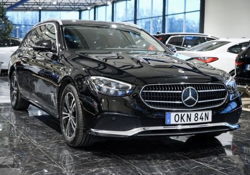 Mercedes-Benz E 220, 2022