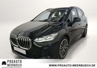 BMW 218, 2025