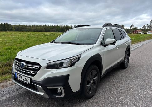 Subaru OUTBACK, 2021