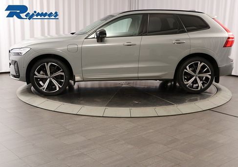 Volvo XC60, 2025