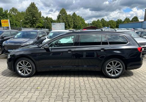 Volkswagen Passat, 2022