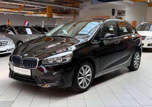 BMW 225, 2018
