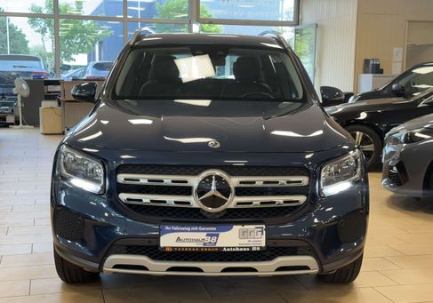 Mercedes-Benz GLB 200, 2022