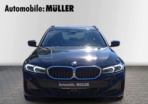 BMW 318, 2023