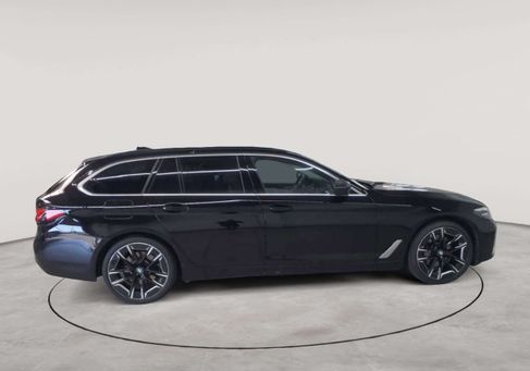 BMW 530, 2022