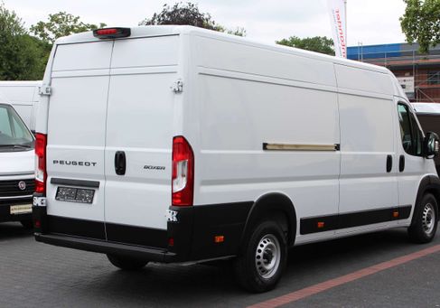 Peugeot Boxer, 2025