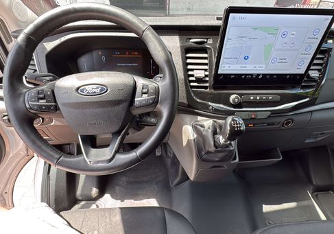 Ford Transit, 2025