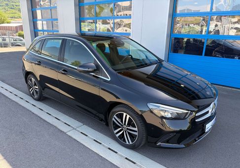 Mercedes-Benz B 180, 2020 3