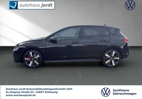 Volkswagen Golf, 2022