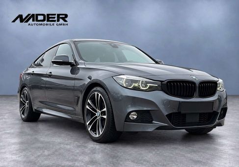 BMW 320, 2019 3