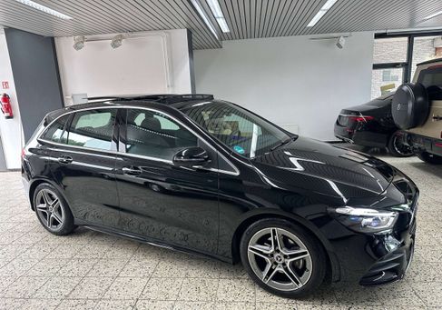 Mercedes-Benz B 200, 2025