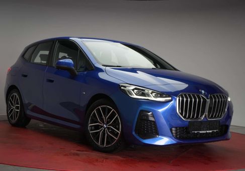 BMW 218, 2024