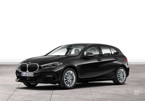 BMW 118, 2021