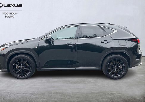 Lexus NX, 2023 2