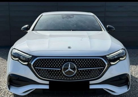 Mercedes-Benz E 220, 2023