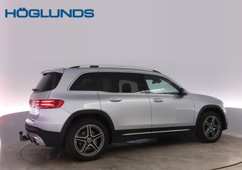 Mercedes-Benz GLB 200, 2025