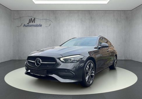 Mercedes-Benz C 300, 2022