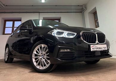 BMW 120, 2023