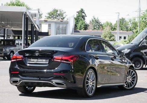 Mercedes-Benz A 180, 2022
