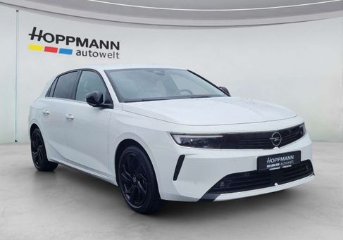 Opel Astra, 2022